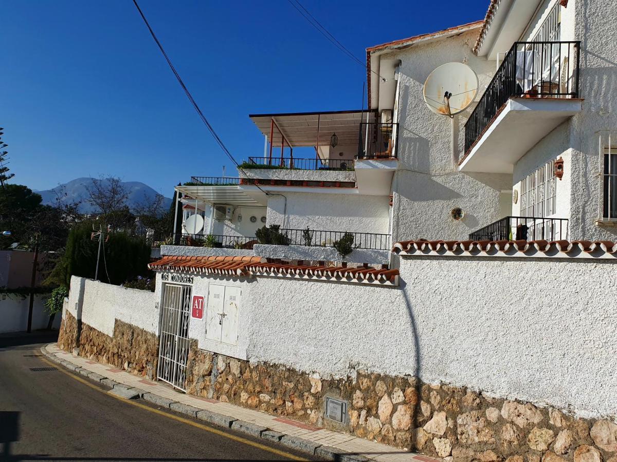 Apartamentos Los Condores ตอร์เรโมลิโนส ภายนอก รูปภาพ